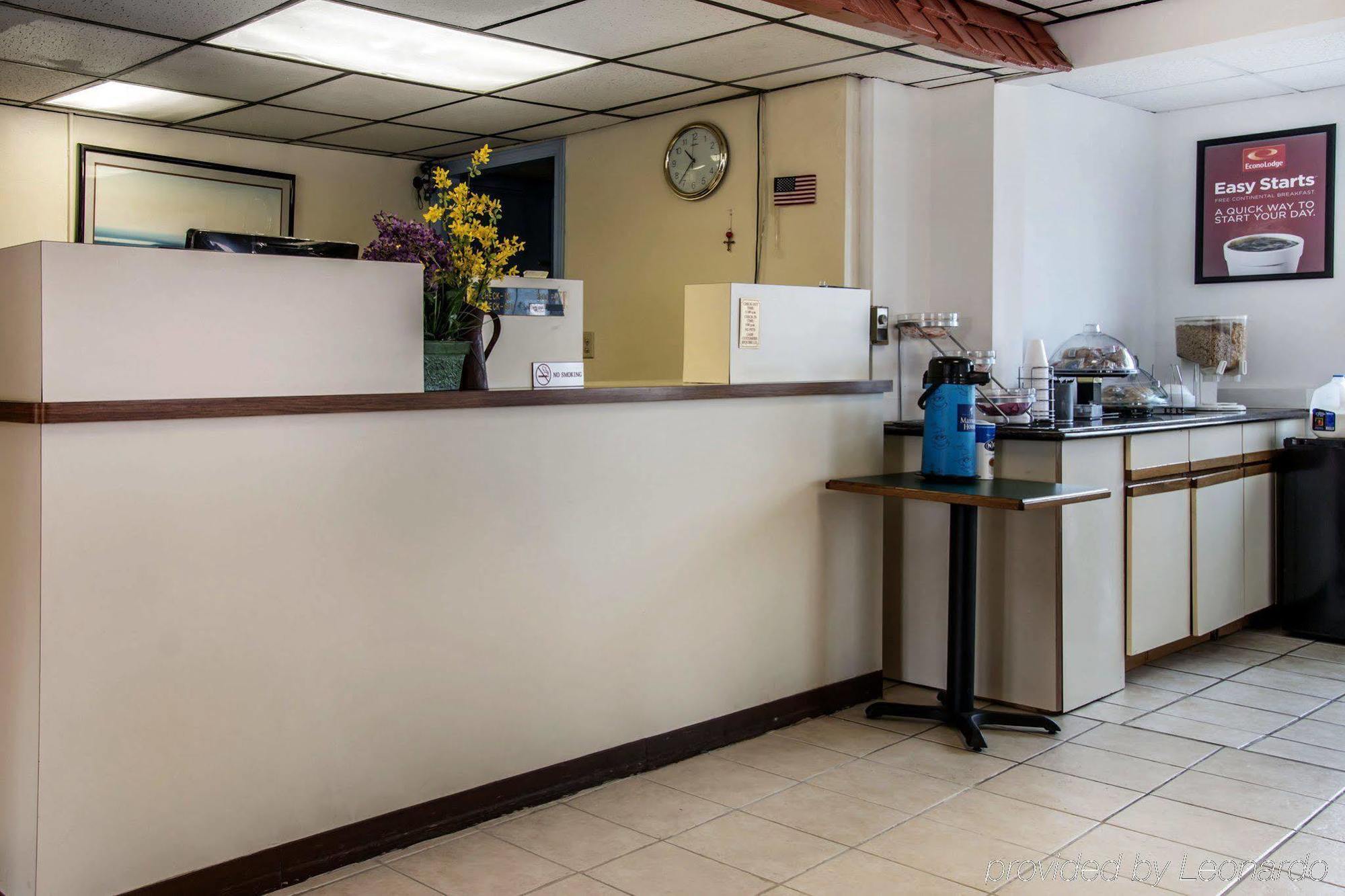 Econo Lodge Battle Creek Bagian luar foto